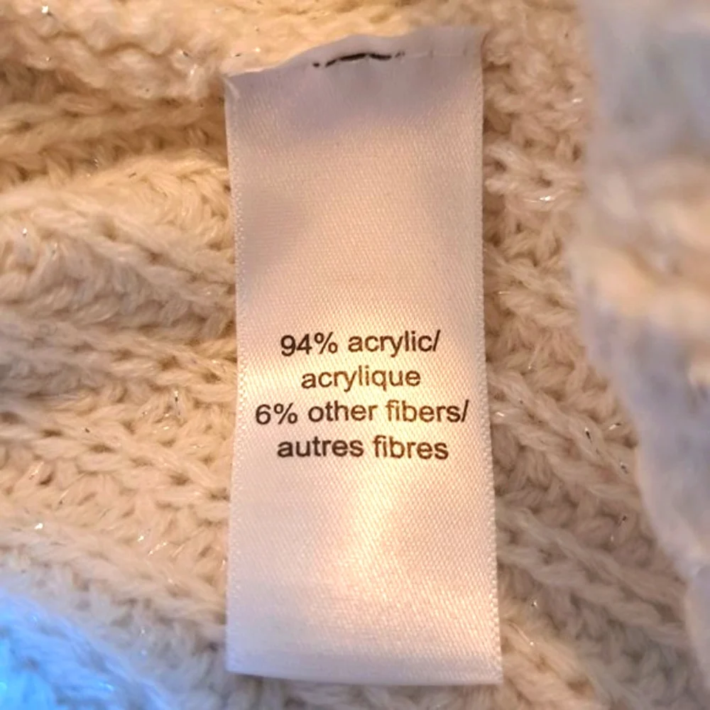 NEW Maurices Ivory V-Neck Pullover Sparkle Sweater Size Large